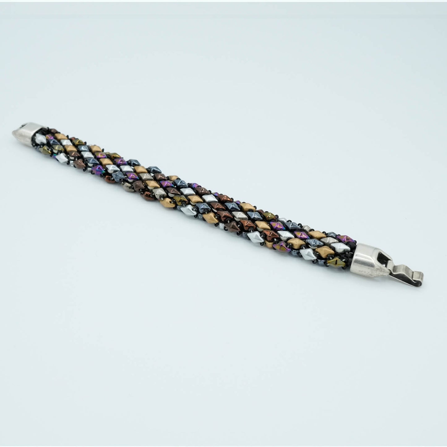 Woven Dimond Shaped Beads with Decorative Clasp